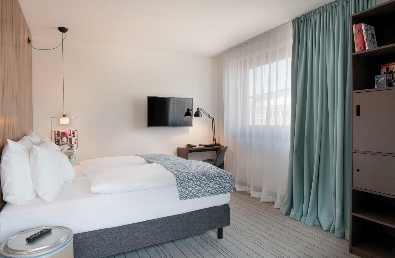 Pierdrei Hotel Hafencity ハンブルク エクステリア 写真